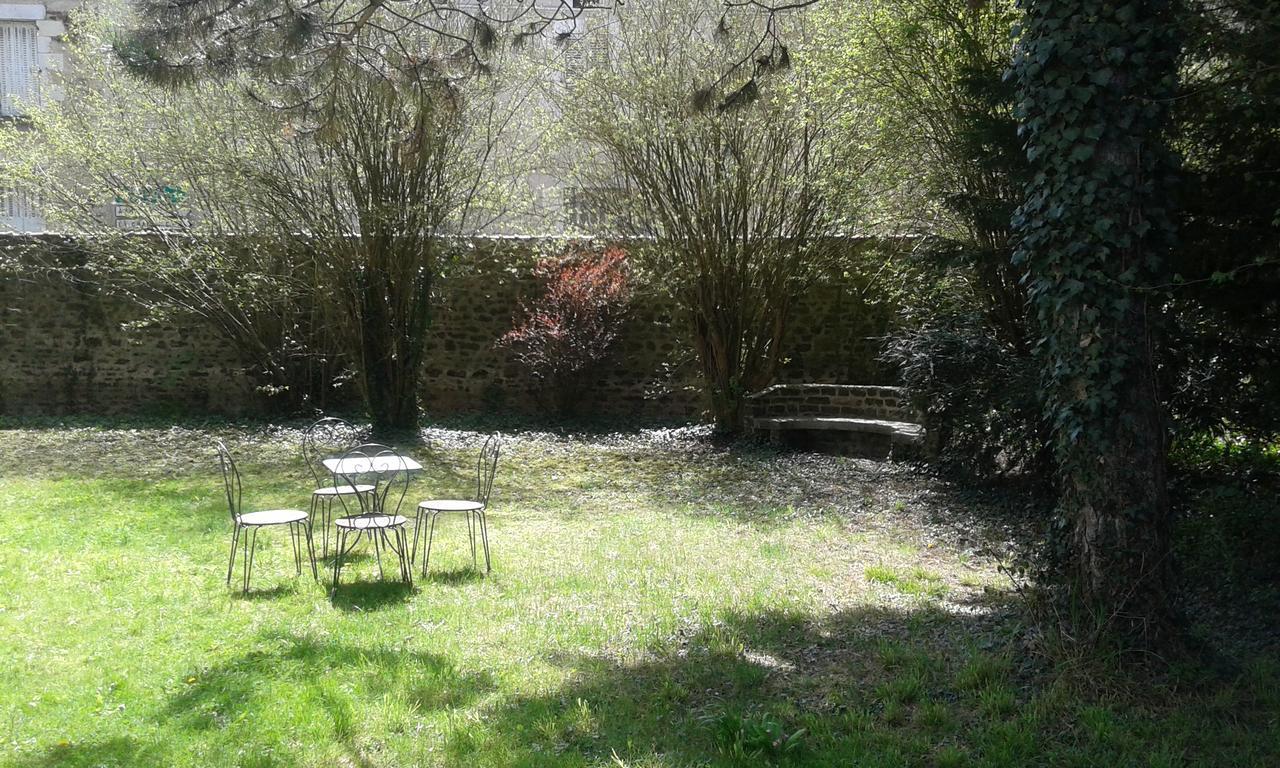 La Sauldre Acomodação com café da manhã Vailly-sur-Sauldre Exterior foto